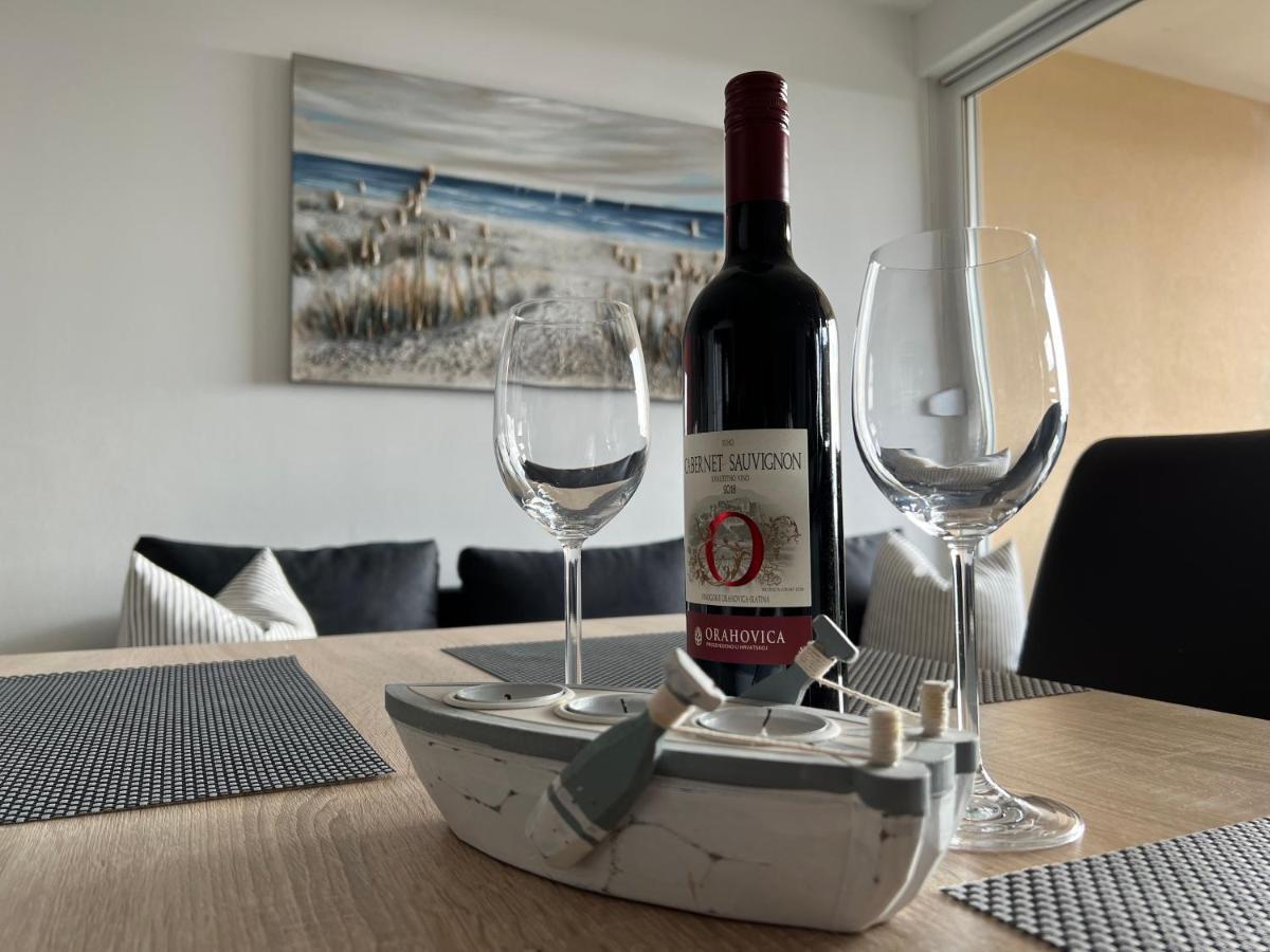 Maj Premium Apartment 4 Sterne - Neu Renoviert Poreč Kültér fotó