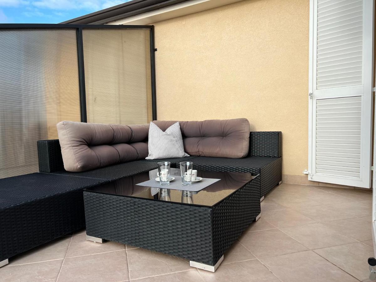 Maj Premium Apartment 4 Sterne - Neu Renoviert Poreč Kültér fotó